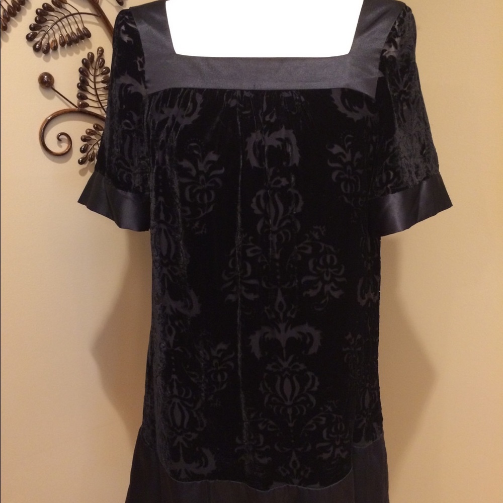 Max And Cleo Shift Dress. Size 4.